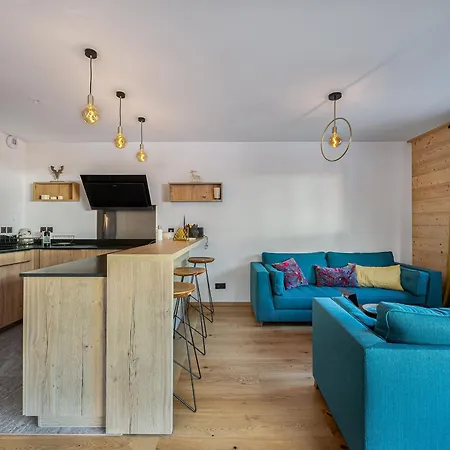 T3 Avec Parking A 100m Des Pistes A Courchevel, 6 Couchages - Fr-1-563-61 Courchevel